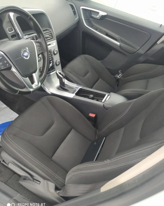 Volvo XC 60 cena 76800 przebieg: 202500, rok produkcji 2017 z Namysłów małe 56